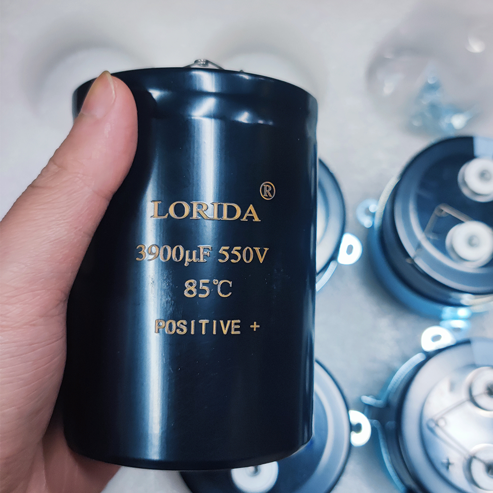 Electrolytic capacitor technology from production to high-end applications